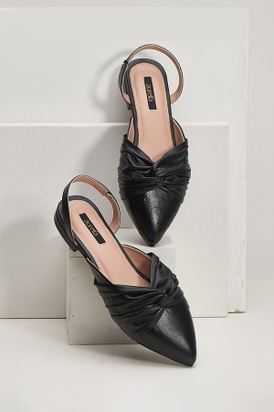 Black Pointed Toe Solid Flat - ZCandice